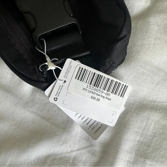 🆕🖤 Lululemon Orangetheory OTF Everywhere Belt Bag Black - Picture 6 of 6